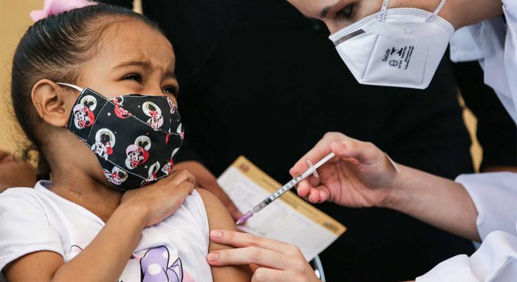 Vacunación COVID a niños de 5 a 11 años