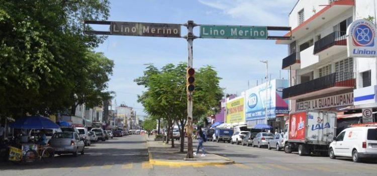 Cae semáforo en centro de Villahermosa