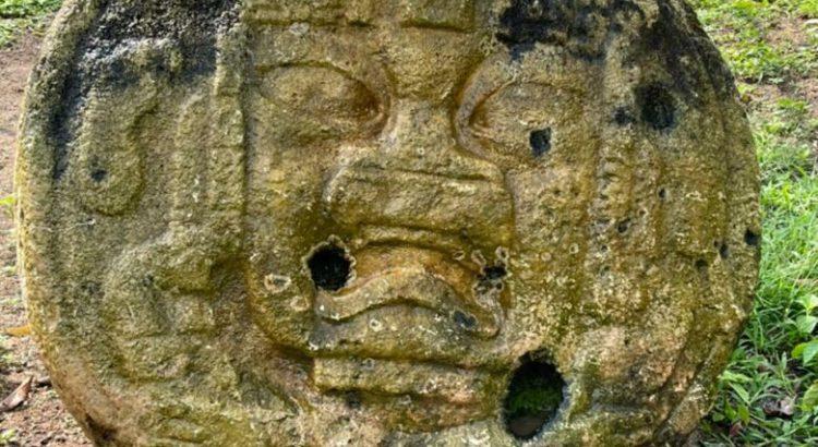 Recupera Secretaría de Cultura dos relieves olmecas en Tabasco