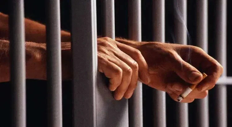 Suman más de mil presos políticos en Cuba