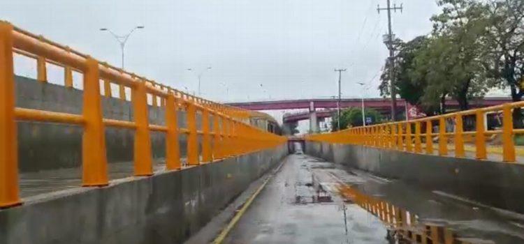 Se registran encharcamientos en la avenida Adolfo Ruiz Cortines
