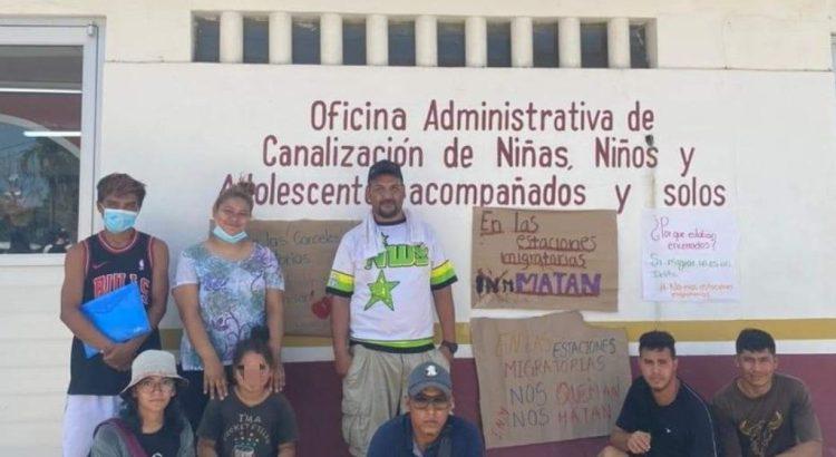Hogar Refugio de Tabasco protestaron en solidaridad con los migrantes fallecidos en Ciudad Juárez