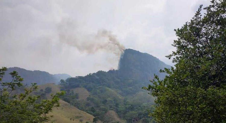 Incendio en el cerro El Chato amenaza una de las reservas naturales más importante de Tabasco