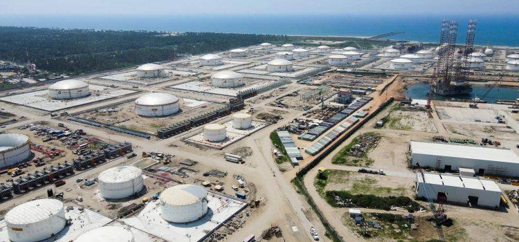 AMLO llega a Tabasco para supervisar la refinería Olmeca