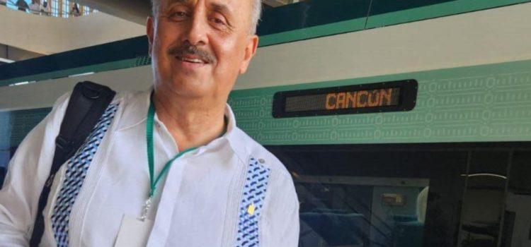 Gobernador de Tabasco aborda el Tren Maya