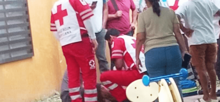 Muere recién nacido hallado en un predio de Tabasco; presentaba un golpe en la cabeza