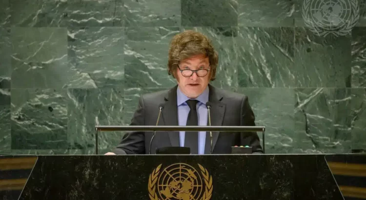 Milei en la ONU: el mandatario argentino repite palabra por palabra parte del discurso de una serie de televisión