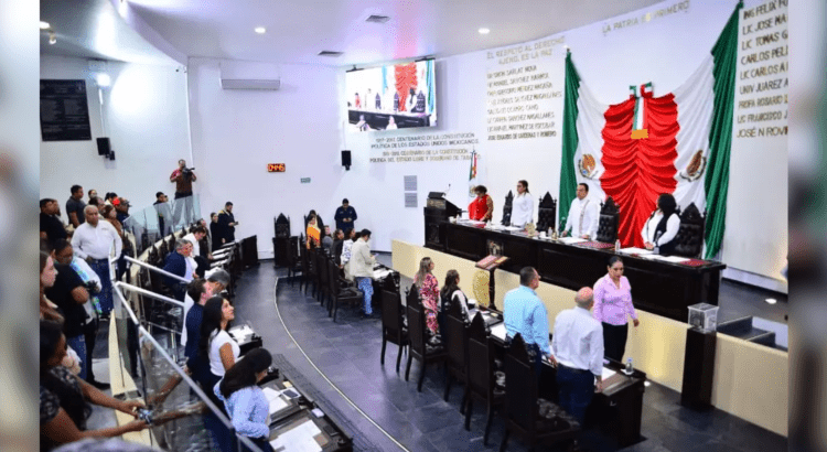 Congreso de Tabasco avala minuta del Senado para prohibir cigarrillos electrónicos y vapeadores