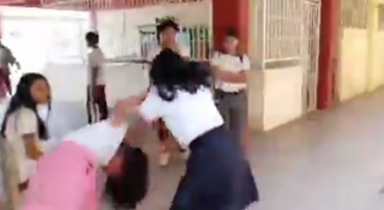Exhiben 2 casos de bullying en secundaria de Tabasco