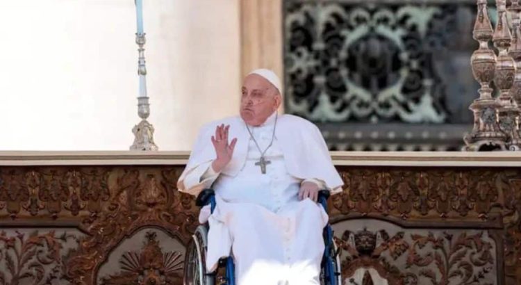 Sorpresiva aparición del Papa Francisco