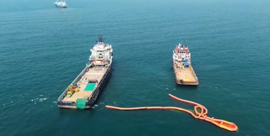 Pemex derrama gran cantidad de hidrocarburo en Tabasco, dejando graves afectaciones ambientales y económicas