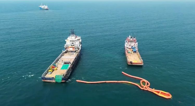 Pemex derrama gran cantidad de hidrocarburo en Tabasco, dejando graves afectaciones ambientales y económicas