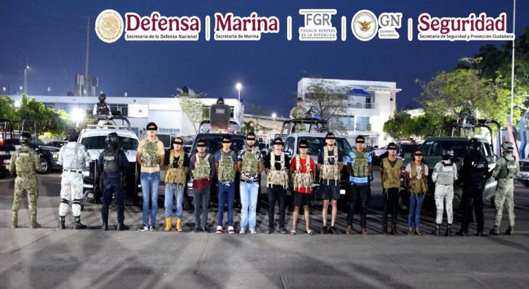 Cae “Pitufo”, jefe de plaza de un grupo criminal en Tabasco, tras triple operativo; llevaba gorras con siglas del CJNG