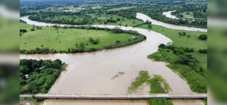 Puentes y bordos de Tabasco están listos para temporada de ciclones: SOTOP Puentes y bordos de Tabasco están listos para temporada de ciclones: SOTOP