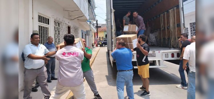 Llegan a Tabasco más de 10 millones de boletas para elección judicial federal