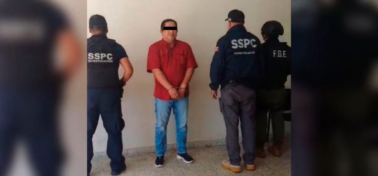 Detienen por asociación delictuosa a Hiram ”N” líder del PT en Tabasco Detienen por asociación delictuosa a Hiram ”N” líder del PT en Tabasco
