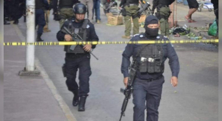 Balean a taxista y muere pasajera en Villahermosa