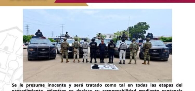 Detienen a “El Motor”, policía activo de Tabasco acusado de vender droga en patrulla oficial