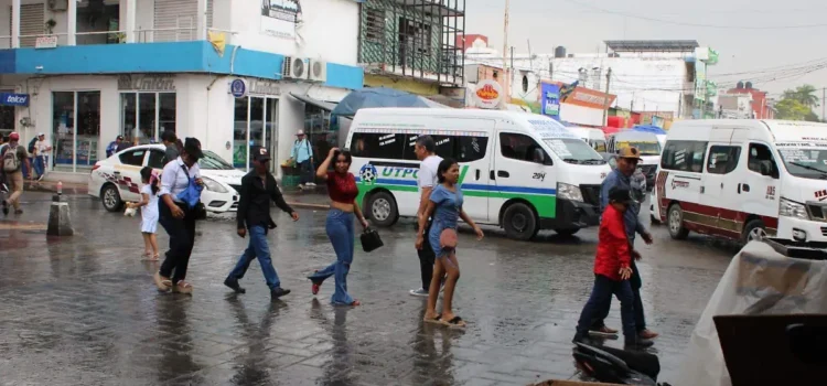 Tormentas y calor marcarán el inicio de semana en Tabasco
