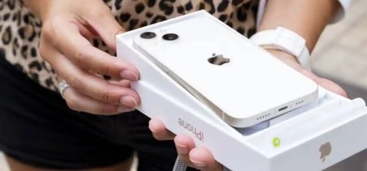 20 novios, 20 IPhones 20 novios, 20 IPhones