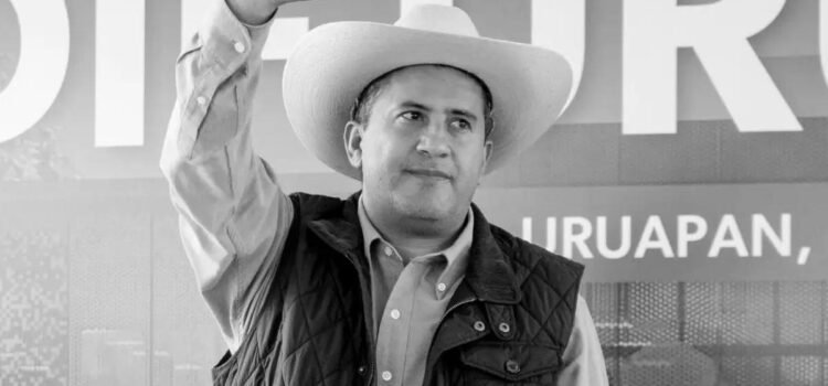 Asesinan a balazos al alcalde de Uruapan, Michoacán