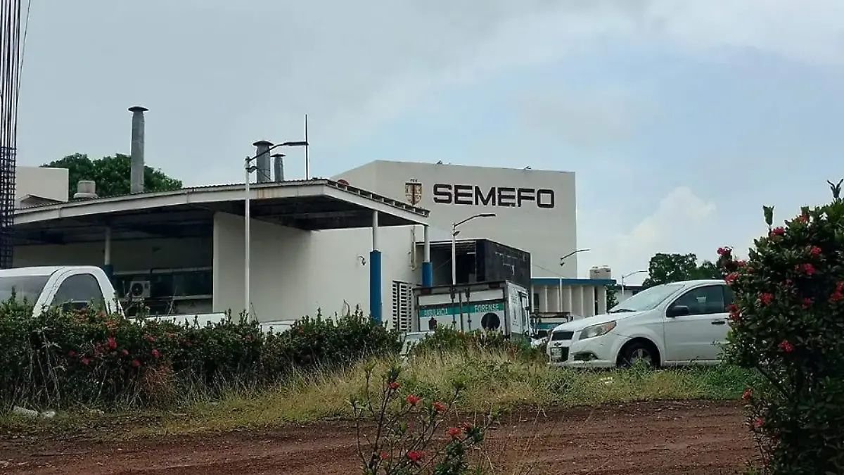 Detienen a médico forense de la FGE Tabasco