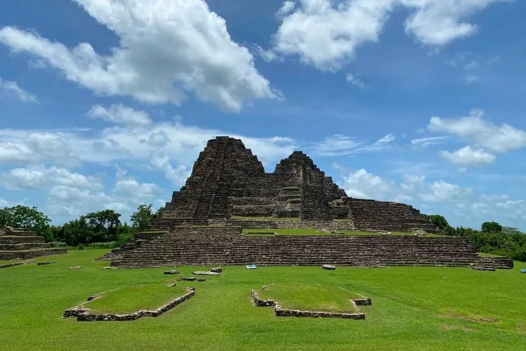 Aumenta afluencia de visitantes a zonas arqueológicas