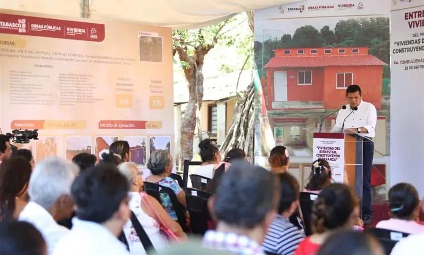 Entrega Gobierno 89 viviendas en Centro; reafirma meta de 110 mil casas entre federación y estado